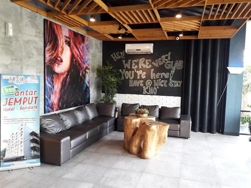 Crew Express Hotel Lubukpakam Екстер'єр фото